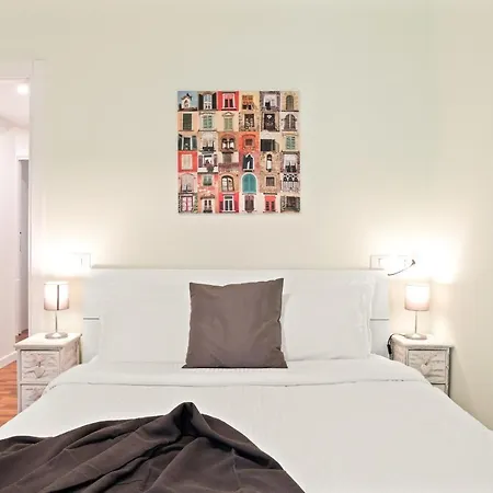 Modern And Bright 2bed Flat 15min From Colosseum Rom