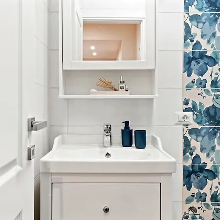 Apartmán Modern And Bright 2bed Flat 15min From Colosseum *