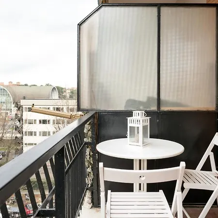 Modern And Bright 2bed Flat 15min From Colosseum Rzym