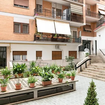 Apartament Modern And Bright 2bed Flat 15min From Colosseum