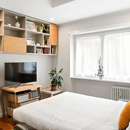 Modern And Bright 2bed Flat 15min From Colosseum
